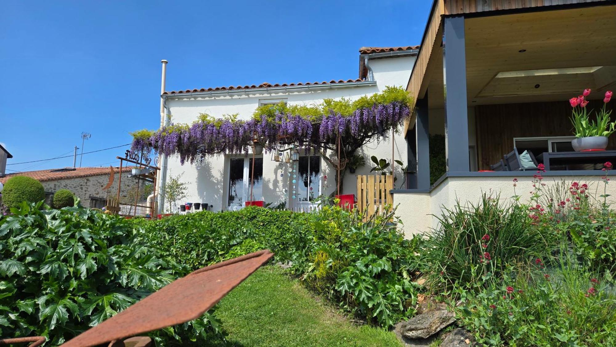 Les Chambres De La Forge Des Collines Les Herbiers Exterior foto